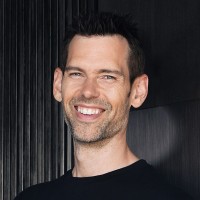 Tom Bilyeu